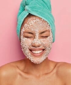 It’s Your Skin…You Do What You Want to Do 4 EURO COSMETICS Magazine • It’s Your Skin…You Do What You Want to Do • Alison O’Neil, Biotechnology Business Solutions • Alison O’Neil, Biotechnology Business Solutions