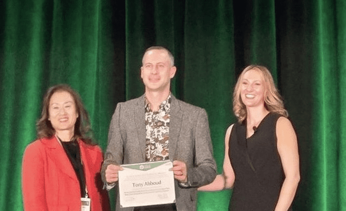 Core Biogenesis’ Tony Abboud Receives Prestigious SCC Award for Advancing Sustainable Bioactive Production 1 EURO COSMETICS Magazine • Core Biogenesis’ Tony Abboud Receives Prestigious SCC Award for Advancing Sustainable Bioactive Production • Euro Cosmetics • Euro Cosmetics